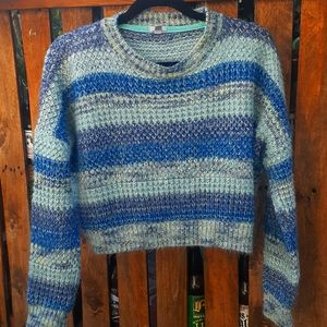 Ecote, size XS Cropped blue sweater
